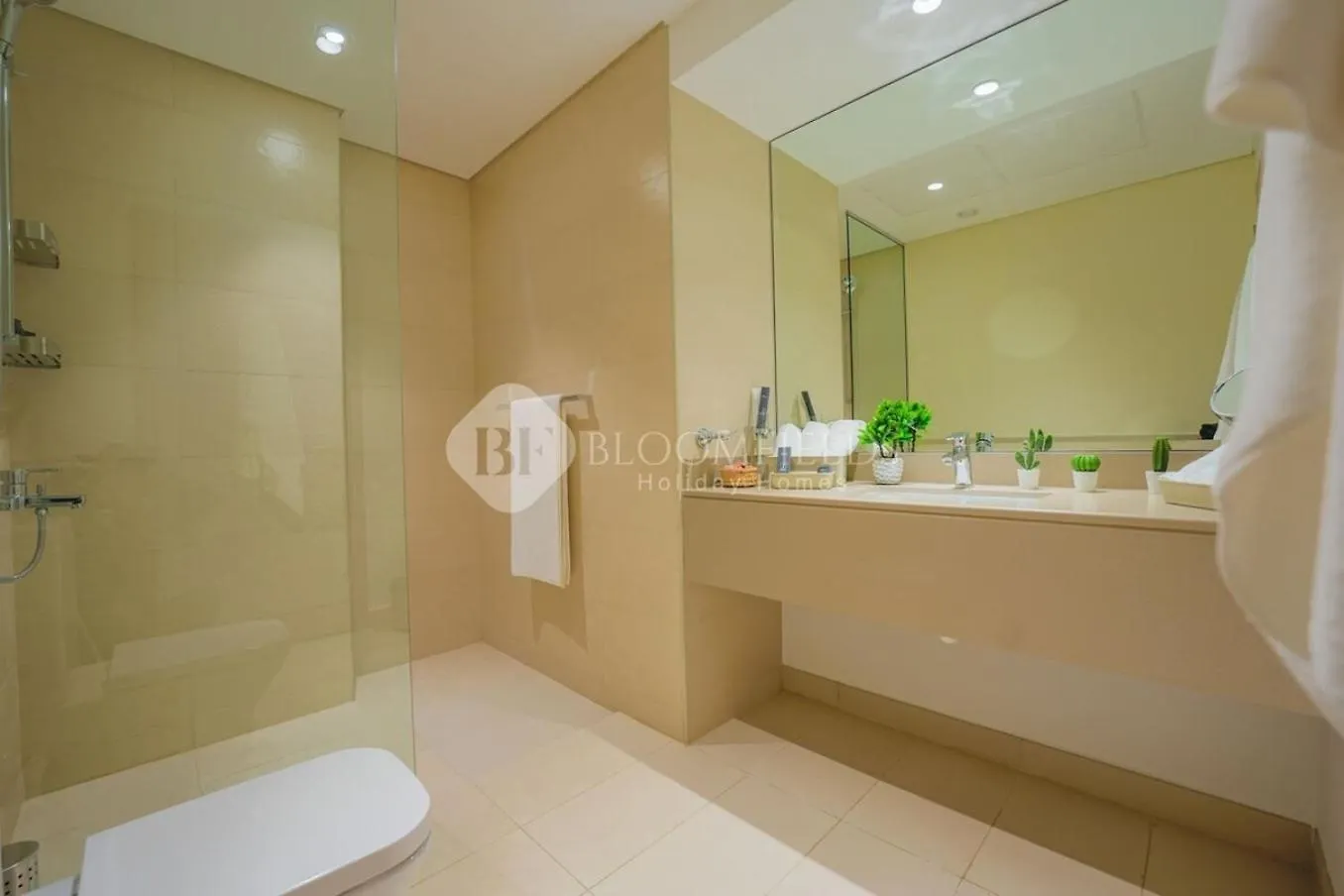 Bloomfields Cozy 1Br Waters Edge Yas Island Apartment Abu Dhabi