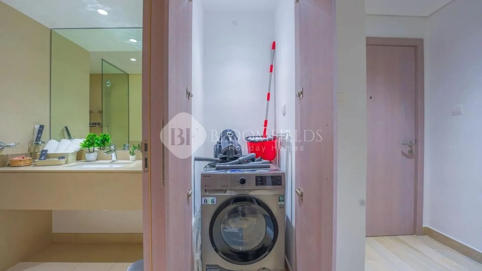 Bloomfields Cozy 1Br Waters Edge Yas Island Apartment Abu Dhabi 0*,  United Arab Emirates